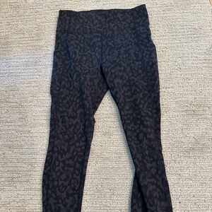 Lululemon pace rival 22" leggings black/gray size 6